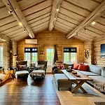 Stylish Log In With View & Sauna * האפג'ל