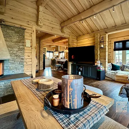 Stylish Log In With View & Sauna * האפג'ל