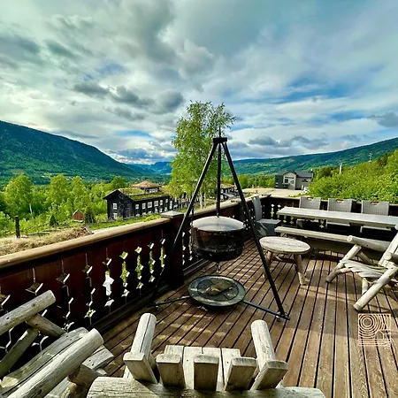 Stylish Log In With View & Sauna Hébergement de vacances Hafjell