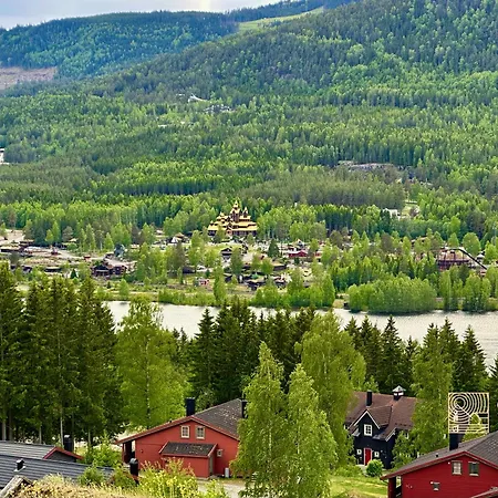 Stylish Log In With View & Sauna Hafjell